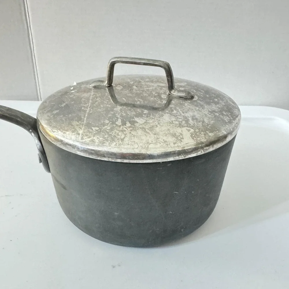 Magnalite GHC 2 Quart Saucepan with‎ Lid Vintage USA Cast Aluminum Pot 2L
